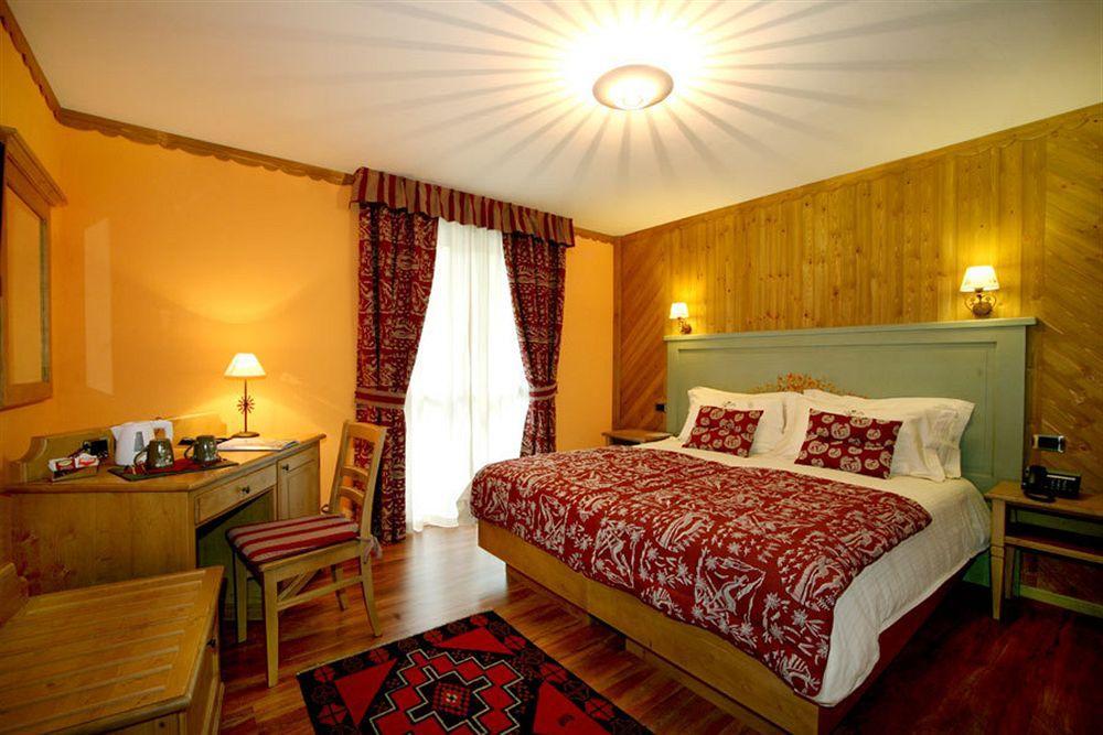 Hotel Boton D'Or & Wellness A Ла-Тюйль Экстерьер фото