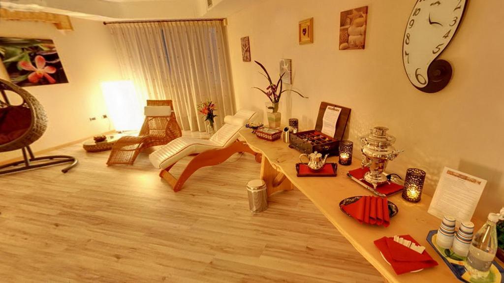 Hotel Boton D'Or & Wellness A Ла-Тюйль Экстерьер фото